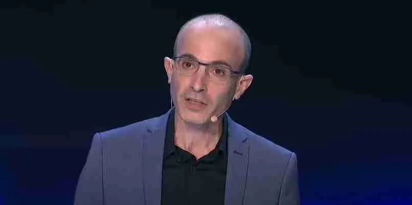 Yuval Noah Harari: AI and the future of humanity | Frontiers Forum Live 2023